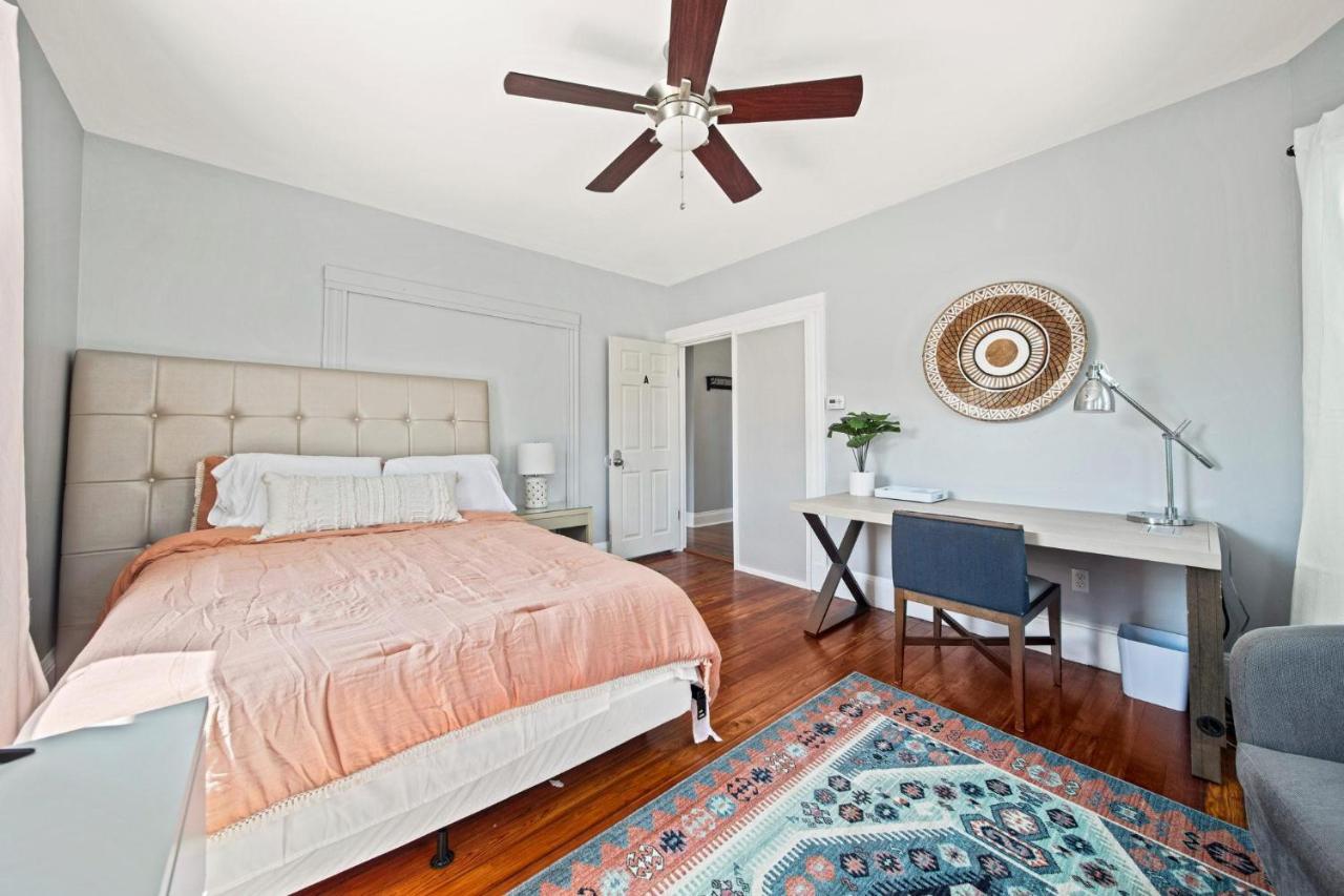 Cozy Up In 5Br Apt Near Charming Oak Square Boston Luaran gambar